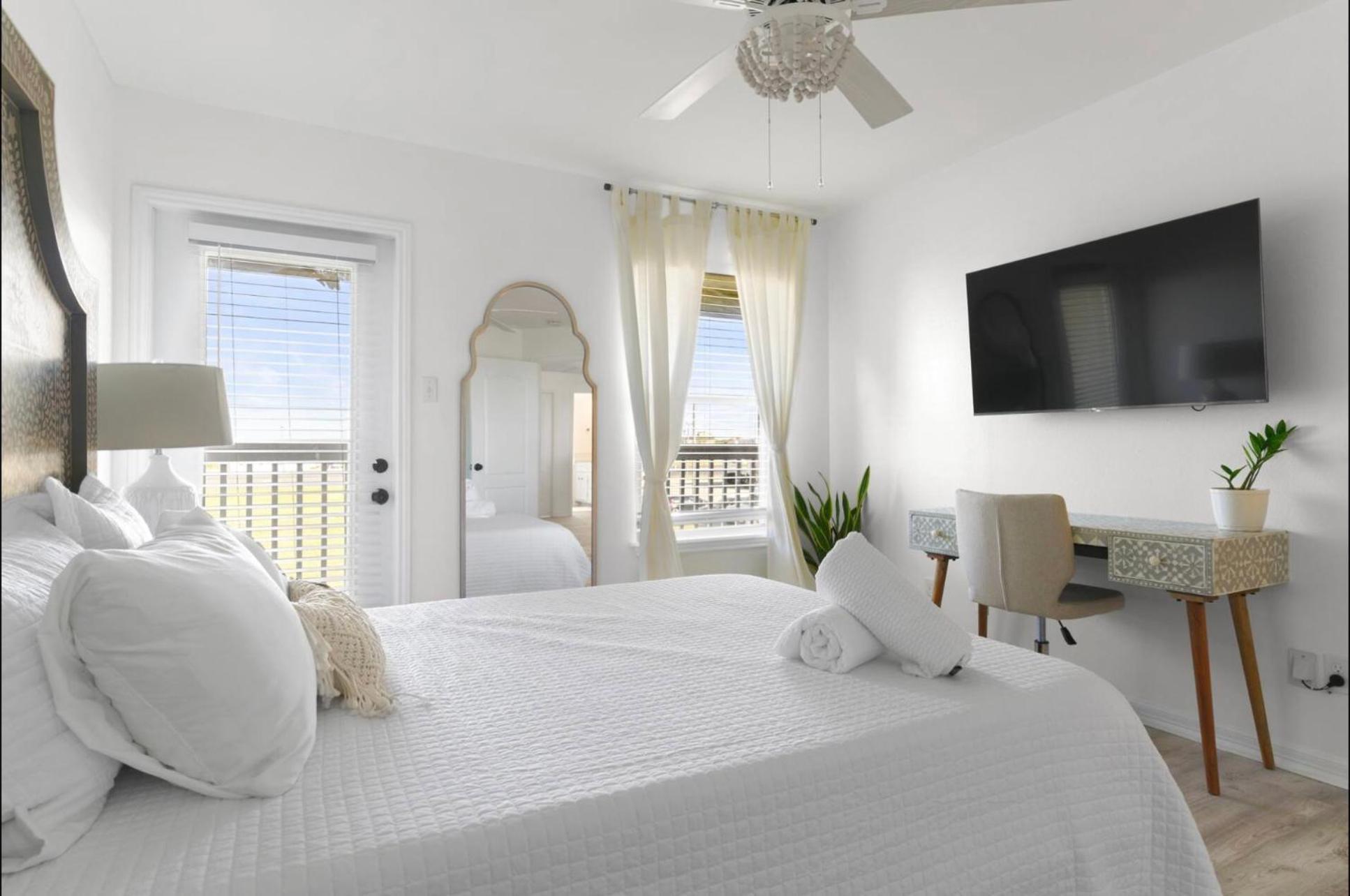 King'S Cove 5 Min To Beach, Bbq, King Bed Corpus Christi Exterior photo